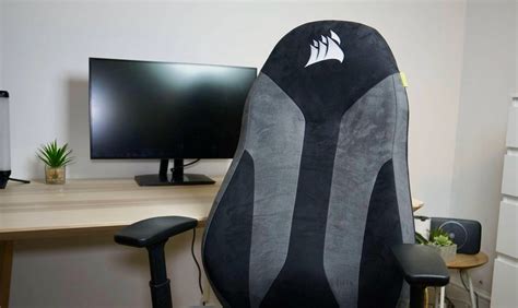 Corsair TC60 vs TC70 Gaming chair showdown: How the slight Difference Matters