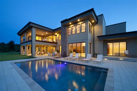 Continuing Trends: Modern & Contemporary | Luxury house designs, Modern house, Fancy houses