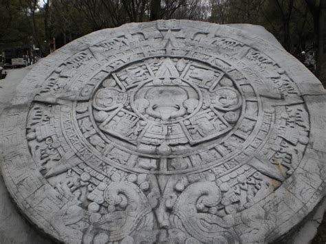 The Mayan Calendar Facts, Theories and Prophecies - Historic Mysteries