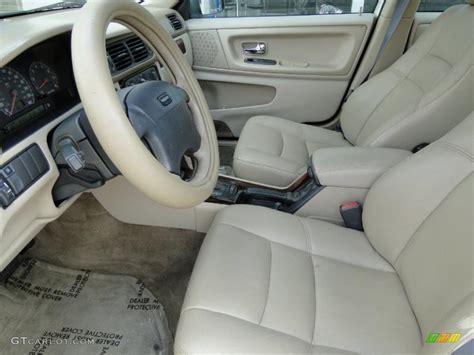 2000 Volvo S70 GLT SE interior Photo #47546168 | GTCarLot.com