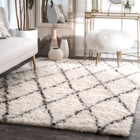 Living Room Rugs That Chicly Transform Your Space