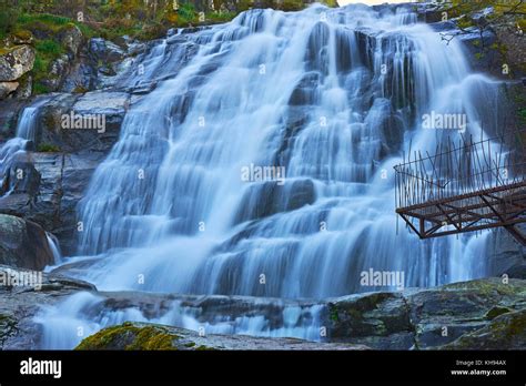 El Caozo Waterfalls, Jerte Valley, Cáceres province, Extremadura, Spain Stock Photo - Alamy