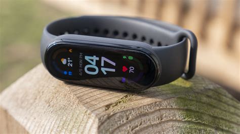 Xiaomi Mi Band 6 review: A clear winner - Android Authority