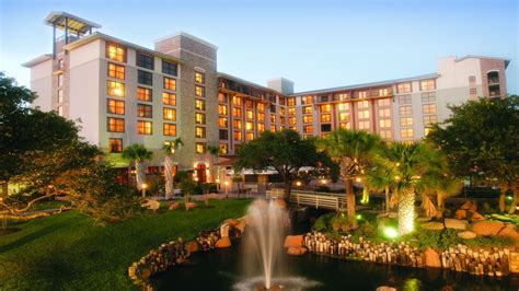 Horseshoe Bay Resort at Texas | Horseshoe bay resort, Country hotel, Lake resort