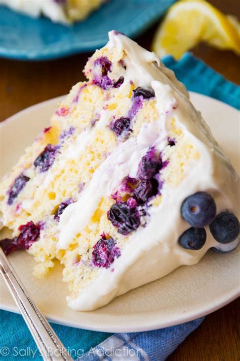 17 Easy Blueberry Recipes - What to Make with Blueberries