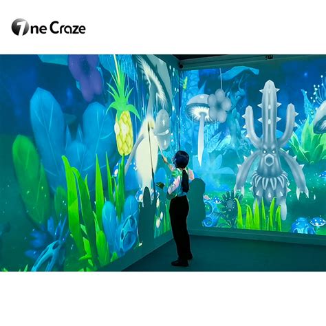 Interactive Wall Projection - projector system Indoor wall games