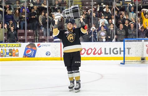 Former Oil Baron Scott Pooley wins Kelly Cup with Newfoundland Growlers