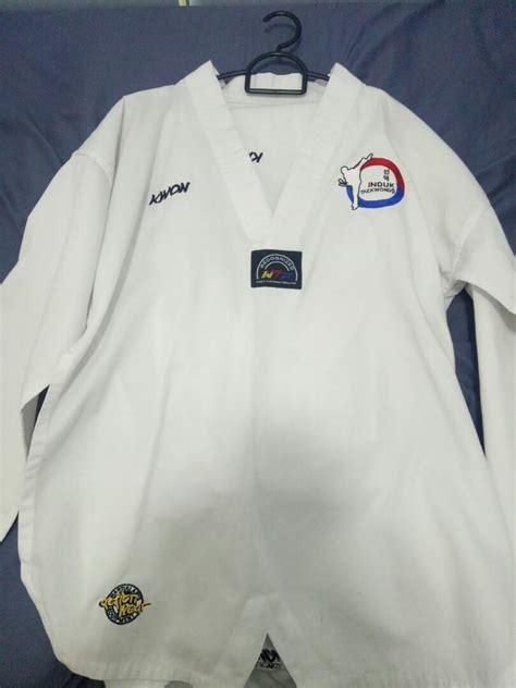 Taekwondo Gi, Sports Equipment, Sports & Games, Water Sports on Carousell