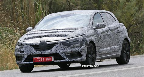 SPYSHOTS: Next-gen Renault Megane IV road testing - paultan.org