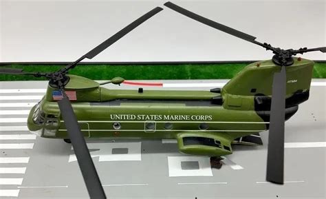 Boeing CH-47 Chinook RC Helicopter - Shopenium in 2020 | Boeing ch 47 chinook, Rc helicopter, Boeing