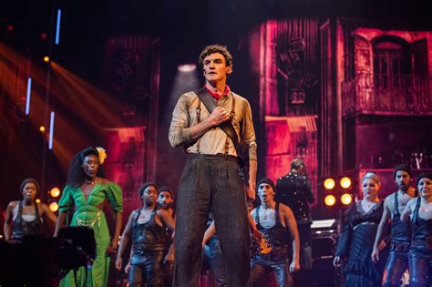 Hadestown reviews show the West End and Broadway are far from the same - Stageberry