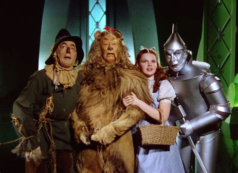 Behind The Scenes Secrets: The Wizard Of Oz