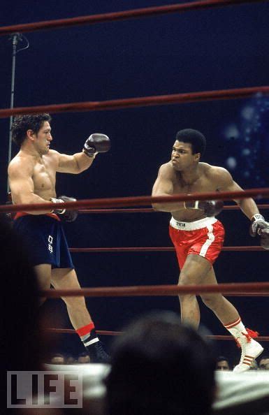 Muhammad Ali vs Oscar Bonavena | Ali went to fight Oscar Bon… | Flickr