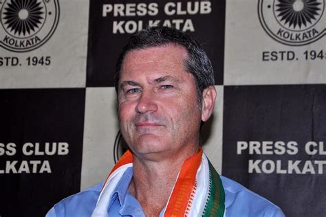 Umpires should attend training sessions to get used to pink colour: Simon Taufel - The Statesman