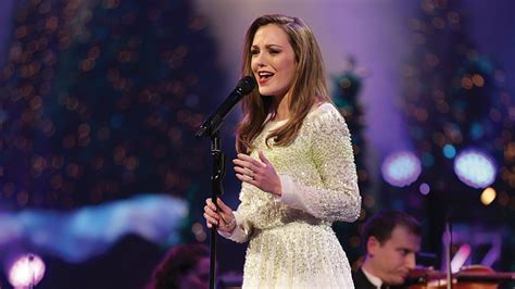 Christmas with the Mormon Tabernacle Choir Featuring Laura Osnes & Martin Jarvis - Twin Cities PBS