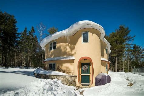 Hampden House For Sale Looks Like It's From Whoville [PHOTOS]