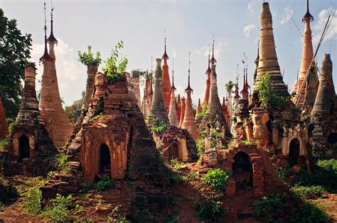 Nyaung Ohak – the surreal jungle-village of crumbling temples | Unusual Places