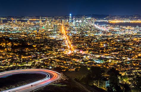 San Francisco Skyline From Twin Peaks At Night Stock Photo - Download ...