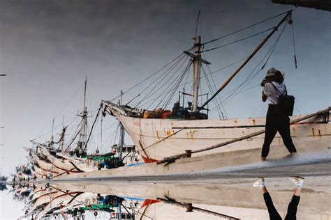 FUJIFILM X100F STREET PHOTOGRAPHY - Nico Harold