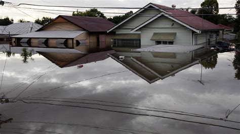 The flood prone suburbs buyers are flocking to ... | The Courier-Mail