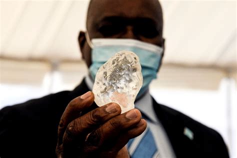 Diamonds in Botswana: A Closer Look at Their Origins | GIA 4Cs