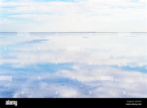 Perfect reflection in Salar de Uyuni, Uyuni Salt Flats in Bolivia, the incredible mirror-like ...