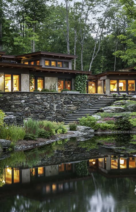 Wright on the River - Design for the Arts & Crafts House | Arts & Crafts Homes Online