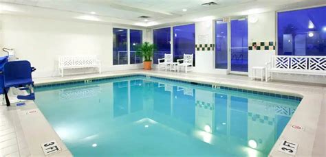 3 BEST Hotels with Indoor Pools in Pensacola Beach, FL