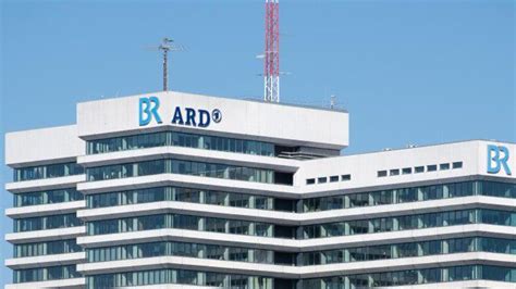 Medien: Bayerischer Rundfunk kürzt bei Fernsehen und Radio - cio.de