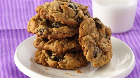 Peanut Butter-Raisin Bran Cookies recipe from Betty Crocker