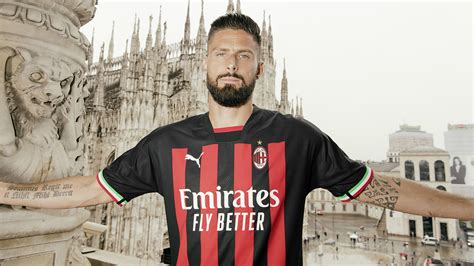 Nova camisa titular do AC Milan 2022-2023 PUMA » Mantos do Futebol