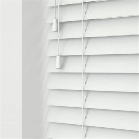 Premium White Wood Venetians (With Cords) – Cheapest Blinds UK Ltd