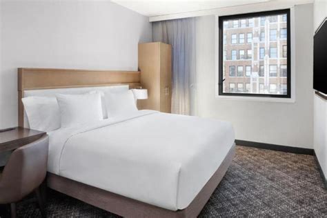 Radisson Hotel New York Times Square, New York | loveholidays