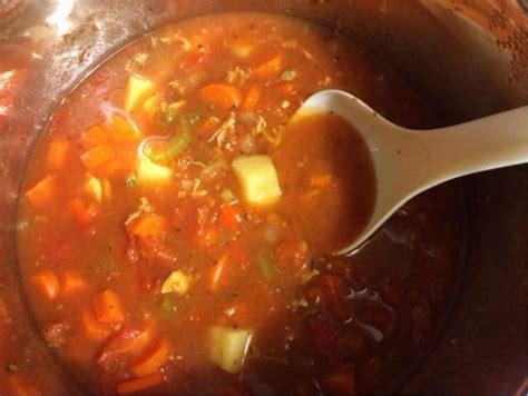 Easy Instant Pot Manhattan Clam Chowder - The Lifestyle Digs