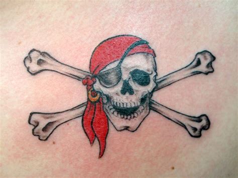 Pirate tattoo, Pirate skull tattoos, Samurai tattoo design