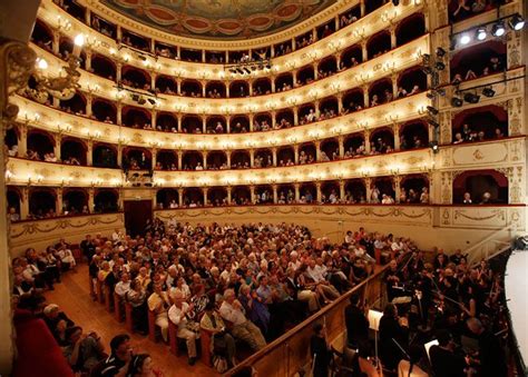 17 Best images about Italian Opera Houses on Pinterest | Seasons ...