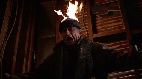 Joe Pesci Sustained "Serious Burns" While Filming Home Alone 2