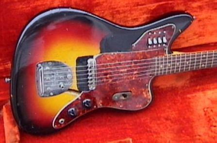 Fender Marauder w/ hidden pickups | Fender bass guitar, Cool guitar, Guitar