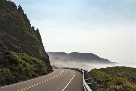 An Oregon Coast Road Trip Along the Quieter Side of Highway 101, June 2021