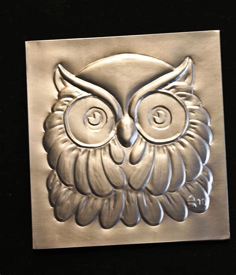 Metal Embossing, Metallic, Stones, Patterns, Quick, Barn Owls, Emboss, Drawing Designs, Tin Cans