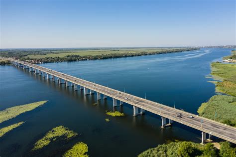 WATCH: Ukraine launches missile attack at Antonovsky Bridge in Russian ...