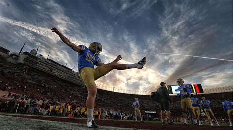 Year in Review: Times photographers capture the highs and lows of Los ...