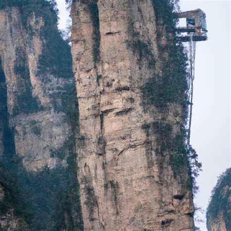 Bailong Elevator in Zhangjiajie In China: Overview,Prominent Features,History,Interesting facts