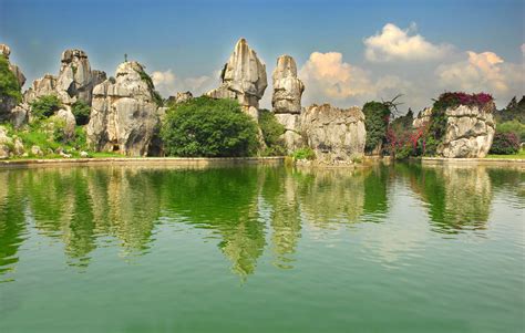 Kunming Stone Forest Travel: Entrance Tickets, Travel Tips, Photos and ...