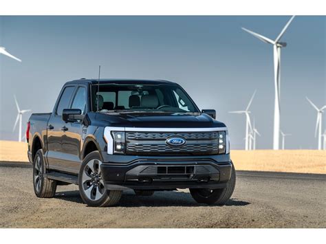 2023 Ford F-150 Lightning Pictures: | U.S. News