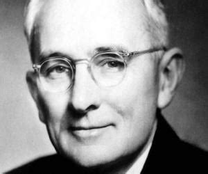 Dale Carnegie Biography - Facts, Childhood, Family Life & Achievements of American Writer ...