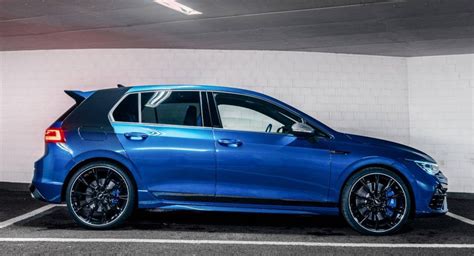 ABT Sportsline Makes The Mk8 2022 VW Golf R Even Faster With 384 HP Upgrade | Carscoops | Vw ...