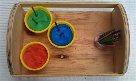 20+ DIY Montessori Inspired Activities for 2 and 3 year olds. | Montessori Nature