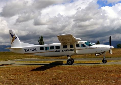 A Definitive Guide to Landing Gears: How Landing Gears Work! – HighSkyFlying