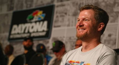 Dale Earnhardt Jr. named Honorary Starter for 62nd annual Daytona 500 ...